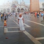 10637957_1129477023736141_1146053271_n