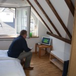 196608_214375488579637_3433351_n